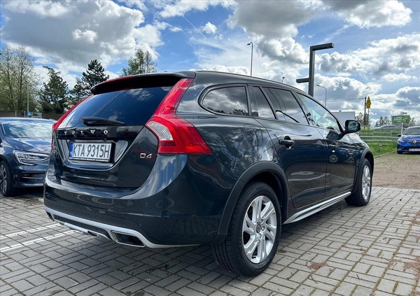 Volvo V60 cena 84900 przebieg: 106453, rok produkcji 2018 z Wieliczka małe 191